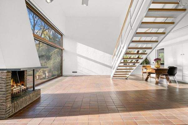 Große Fensterflächen