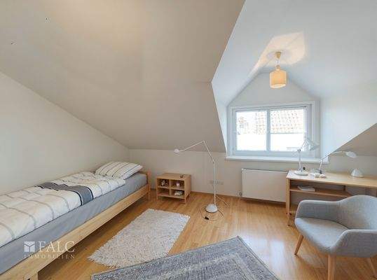 Kind II/ Arbeiten OG 