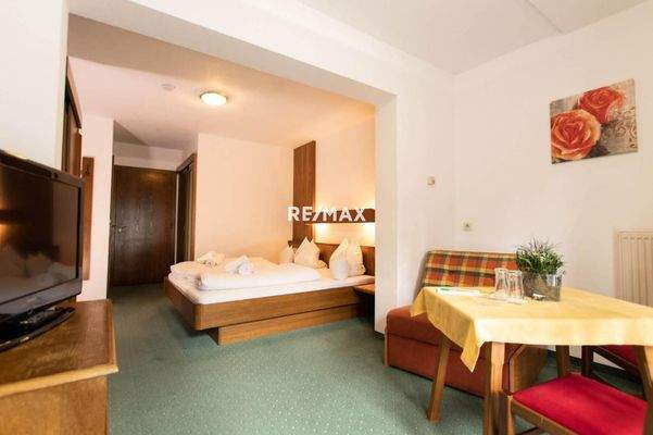 großes Doppelzimmer