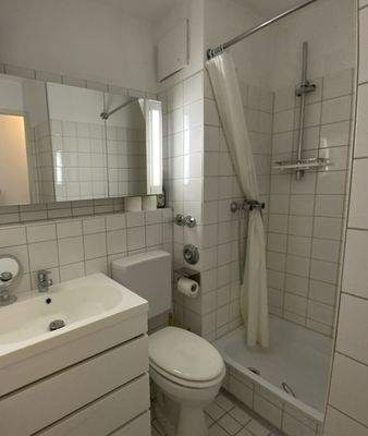 Bad (Foto Musterwohnung)