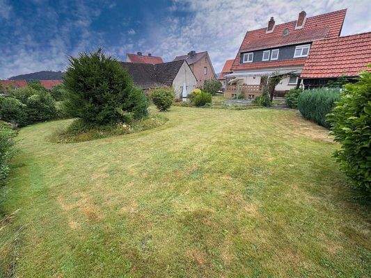 Rückansicht mit Garten