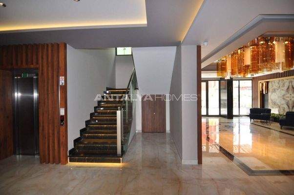 Stylish Seafront Apartment for Sale in Mahmutlar Alanya