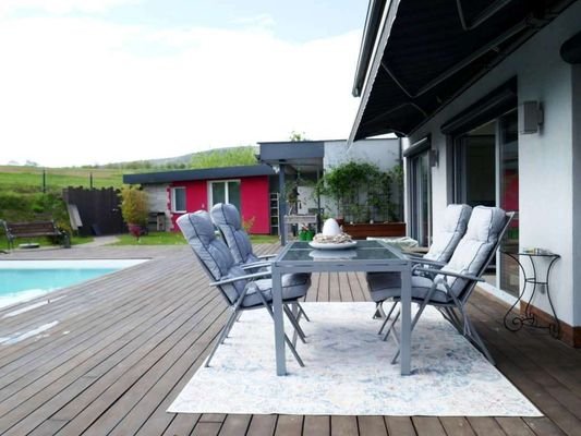 Poolterrasse