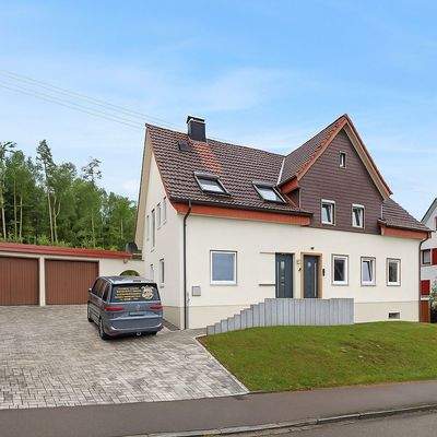 Beispiel_erneuerte Fassade