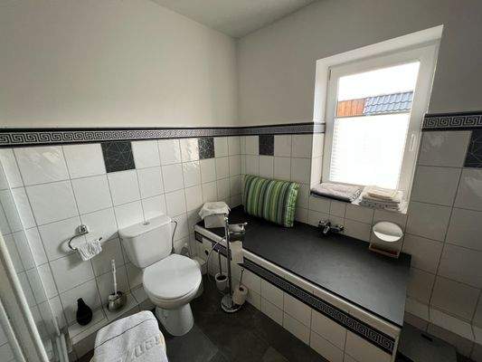 DG Tageslichtvollbad Badewanne