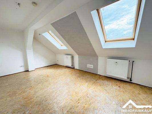 Zimmer im Dachgeschoss