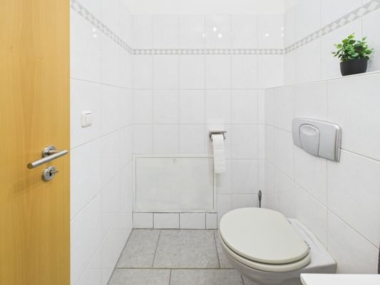 Gäste-WC EG