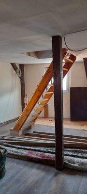 Treppe zum Dachstuhl.jpg