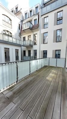 Großzügige Terrasse