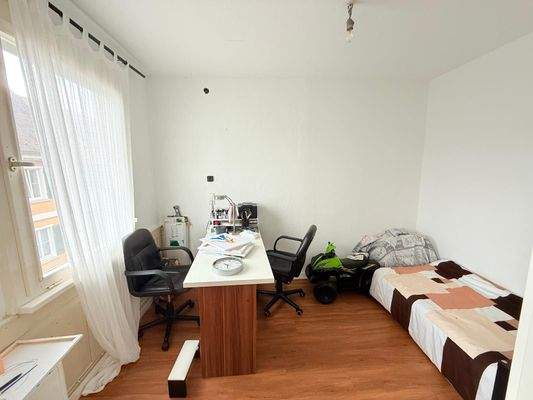 WhatsApp Image 2025-09-17 at 16.45.41 (1).jpeg