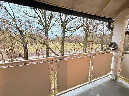 Balkon mit Blick ins Grüne