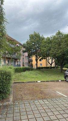 Stellplätze bei der Straße des Bergmanns 19 im Innenhof