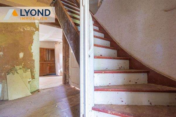 Treppe zum OG