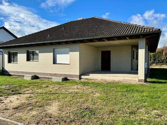 überdachter Hauseingang