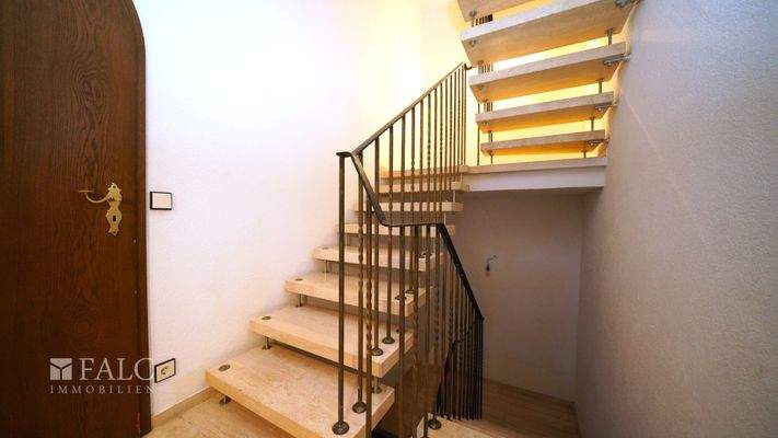 gepflegtes Treppenhaus