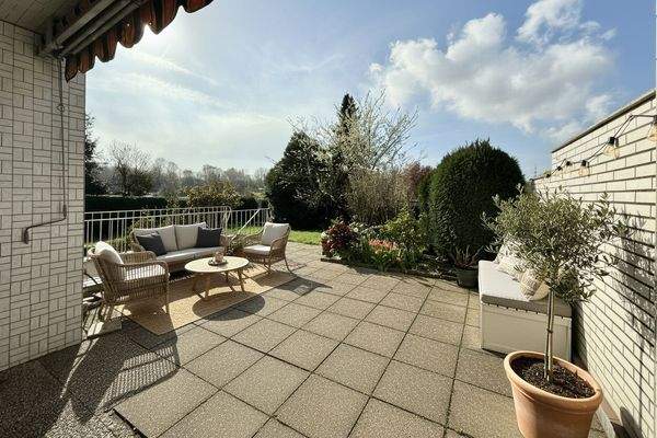 Terrasse illustriert