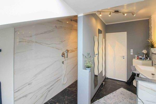 Badezimmer im Obergeschoss_