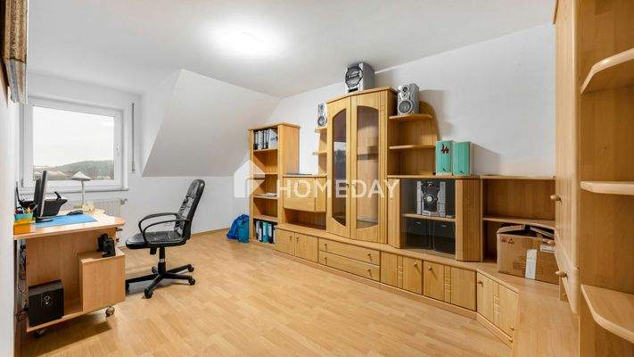 1. OG Kinderzimmer 1