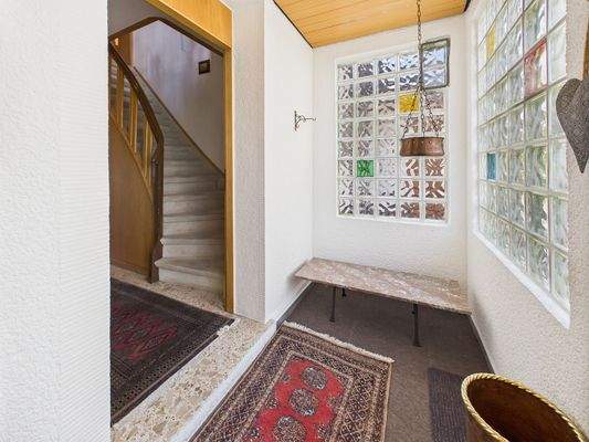 2. Eingangsbereich EG