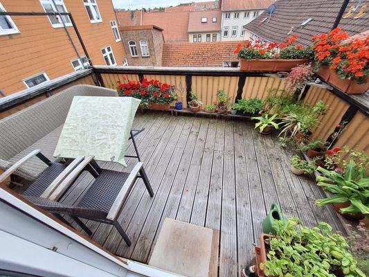 2. OG Balkon am Wohnzimmer (Südseite).jpg