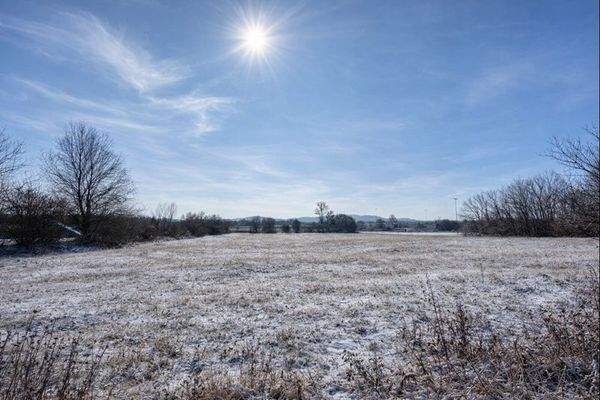 Blick auf das Grundstück