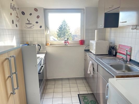 Küche mit Einbauküche