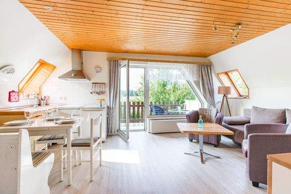 Wohnung 4 im DG - Wohn-/Esszimmer