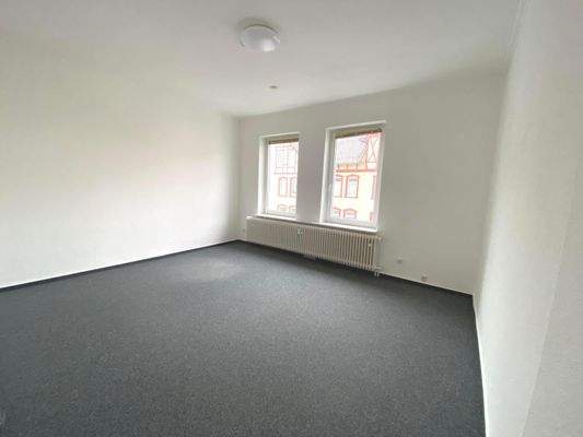 1. OG Zimmer zur Straßenseite