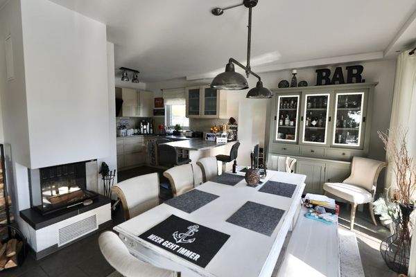 EG: Wohn-/Essbereich