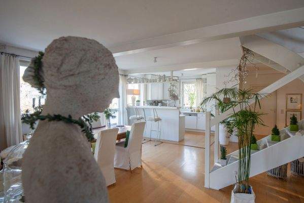 Wohn-/Essbereich mit offener Küche