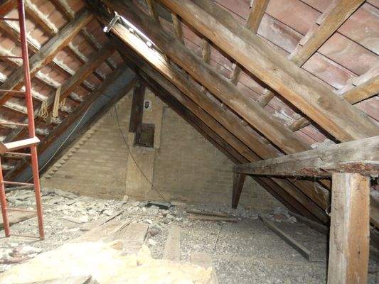 17 Spitzboden Kaltbereich.JPG