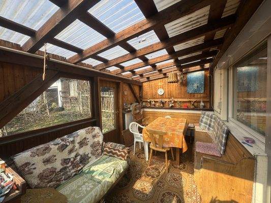 überdachte Terrasse