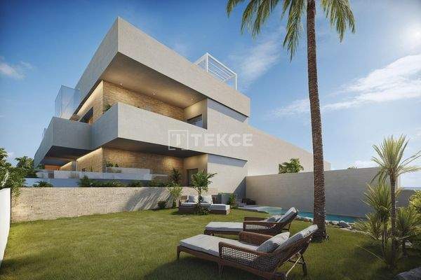 Chic Apartments with Communal Pool in San Pedro del Pinatar