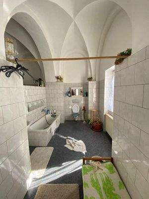 Bad im 2. OG (3).jpg