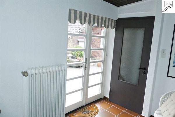 Zugang zur Dachterrasse (Wohnung mit Wohnrecht)