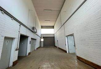 Spätanlieferung .jpg