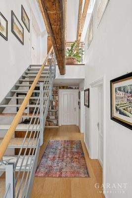 Treppe ins Dachgeschoss