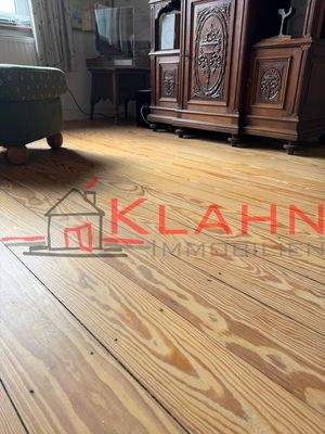 Toller Boden im ganzen Haus