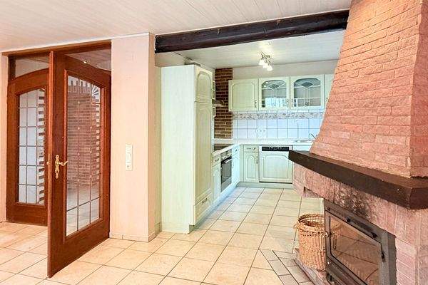 Wohnbereich mit Kamin