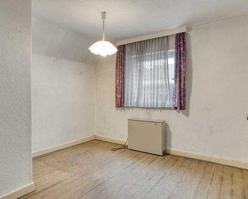 Erstes Zimmer (Obergeschoss)