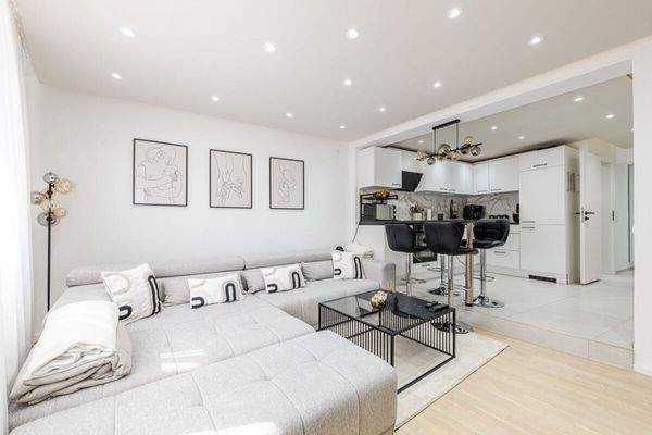 Wohnzimmer und Küche Einliegerwohnung