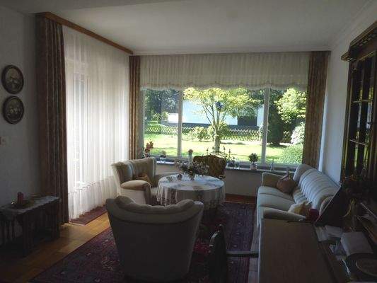 Wohnzimmer Teil III mit Ausgang Terrasse