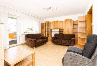 OG Wohnzimmer mit Balkonzugang