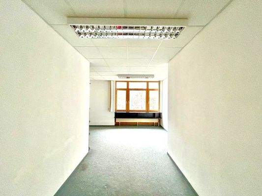 Blick 6 in die Mietfläche