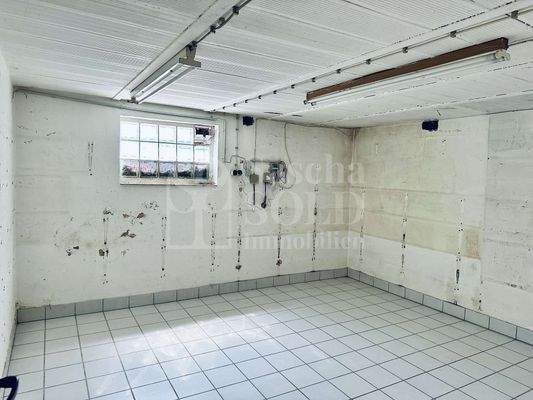 Persönlicher Kellerraum