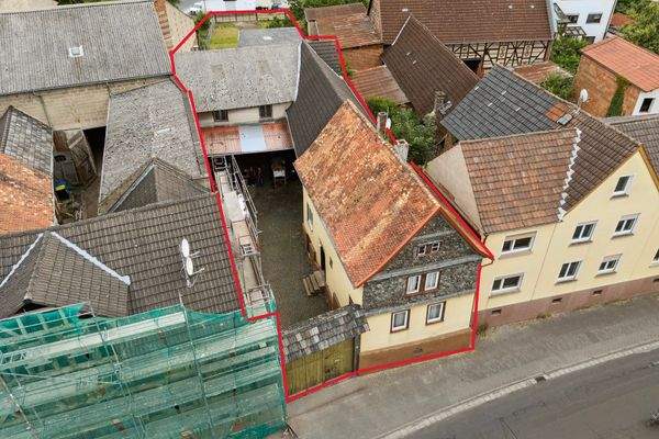 Gebäudeensemble von vorne oben 