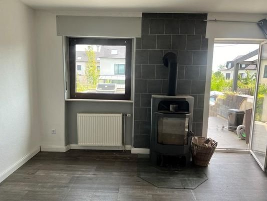 6 Wohnzimmer