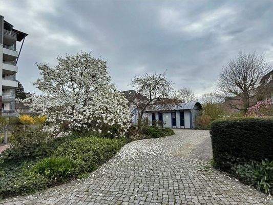 Einfahrt Wohnanlage