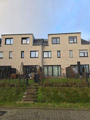 Hausansicht - Garten - hinten