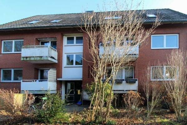 Wohnung im 1. Obergeschoss mit Balkon